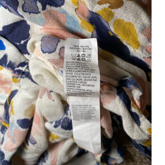 Lucky Brand - Floral Blouse - Size Small - Picture 11 of 12